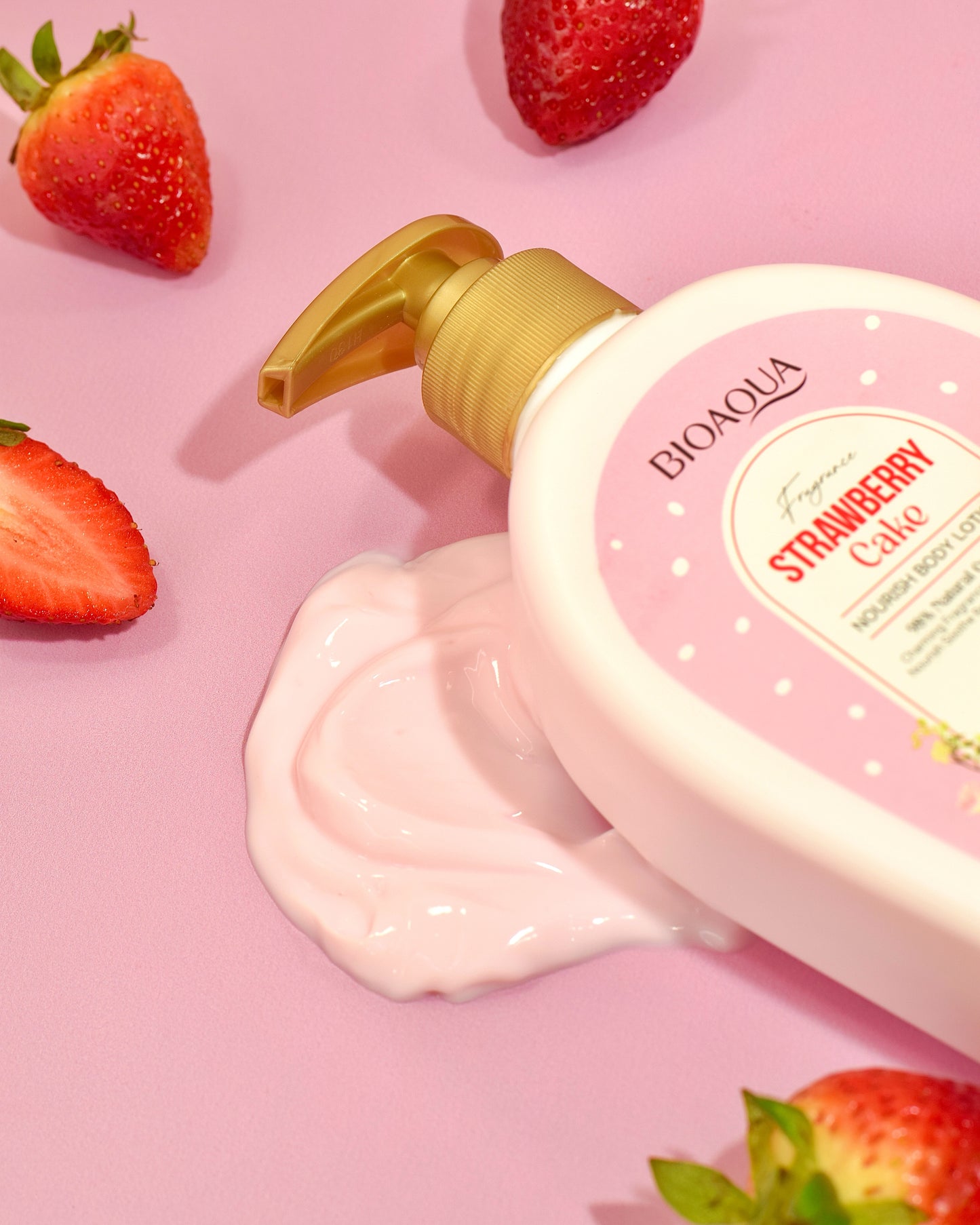 Loción Corporal Bioaqua Strawberry Cake Hidratante y Suavizante