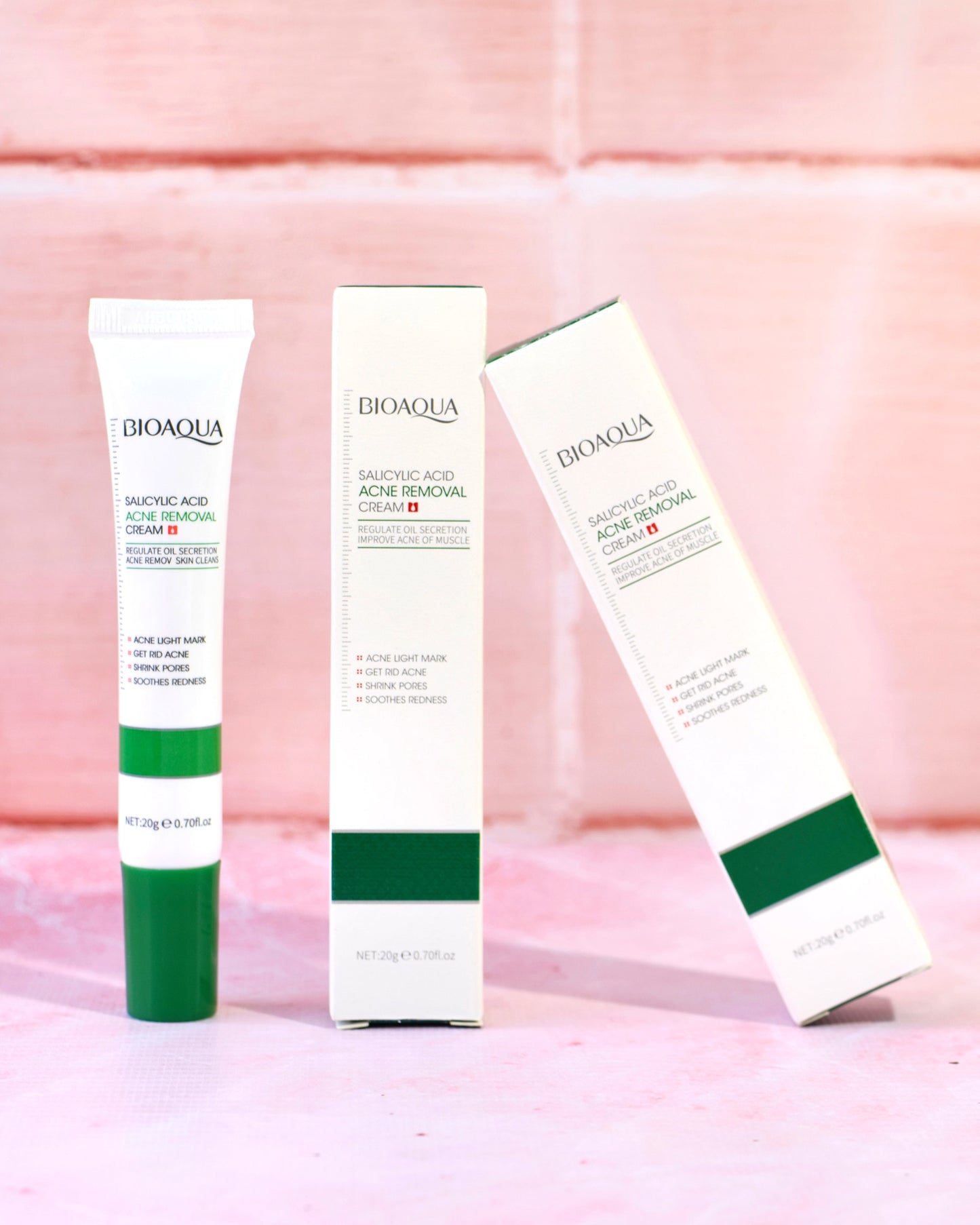 Crema puntual ácido salicílico reduce imperfecciones