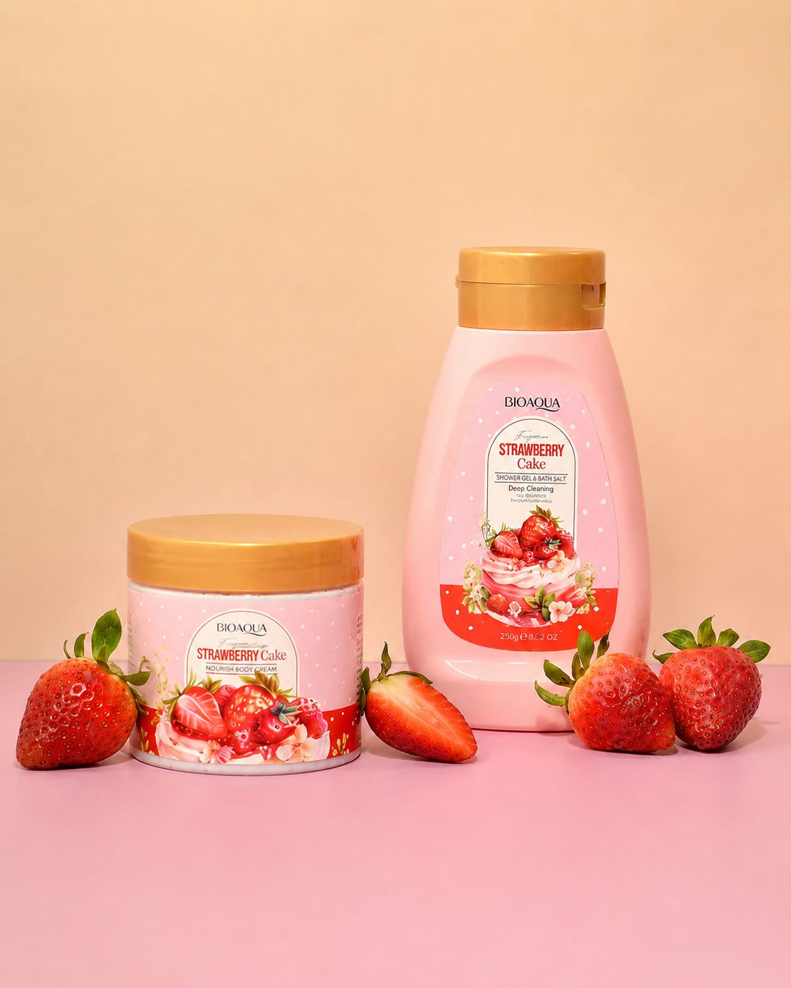 Kit Corporal Bioaqua Strawberry Cake Hidratante, Exfoliante y Suavizante